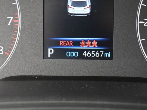 Certified 2024 Toyota Corolla Cross LE image 19