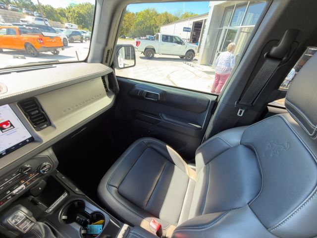 Used 2025 Ford Bronco Outer Banks AWD/4WD image 26