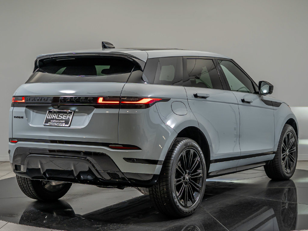 Certified 2026 Land Rover Range Rover Evoque Dynamic SE AWD/4WD image 5