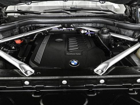 Used 2023 BMW X5 xDrive40i image 24