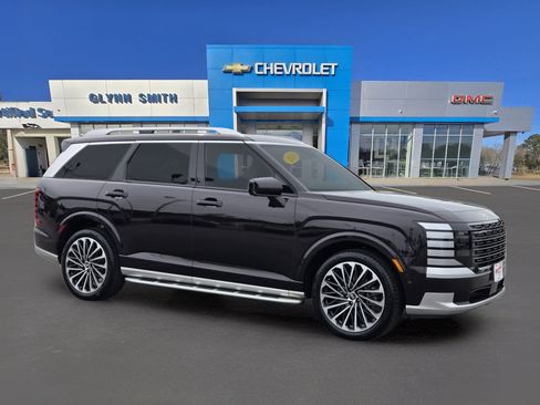 Used 2026 Hyundai Palisade Calligraphy FWD image 5