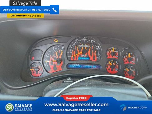 Used 2004 Chevrolet Avalanche 4x4 w/ Preferred Equipment Group image 12