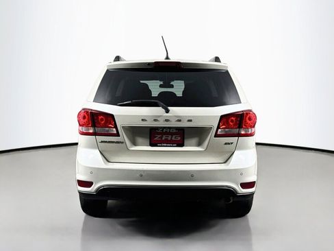 Used 2018 Dodge Journey SXT FWD image 4
