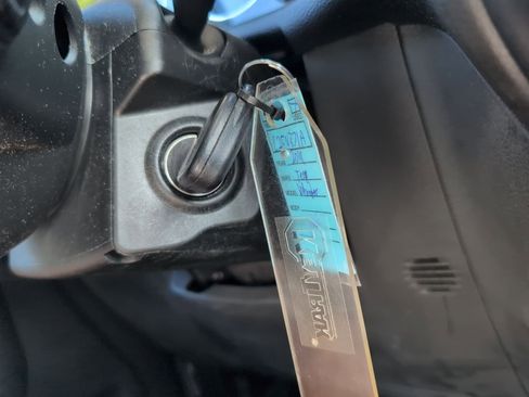 Certified 2018 Jeep Wrangler Unlimited Sahara image 19