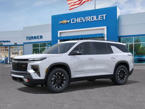 New 2026 Chevrolet Traverse Z71 w/ Driver Confidence Package image 2