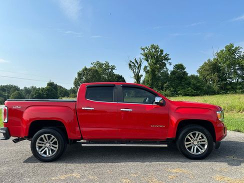 Used 2020 GMC Canyon SLT w/ Driver Alert Package AWD/4WD image 11