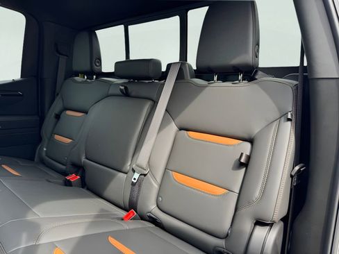 New 2026 GMC Sierra 1500 AT4 w/ AT4 Premium Package AWD/4WD image 14