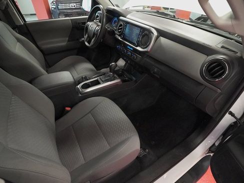 Certified 2023 Toyota Tacoma SR5 image 32