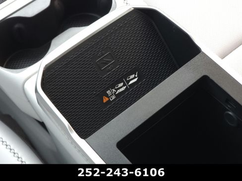 Used 2026 GMC Terrain Denali AWD/4WD image 15