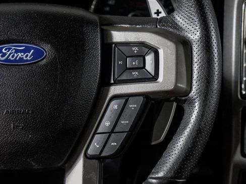 Used 2018 Ford F150 Raptor w/ Equipment Group 802A Luxury image 18