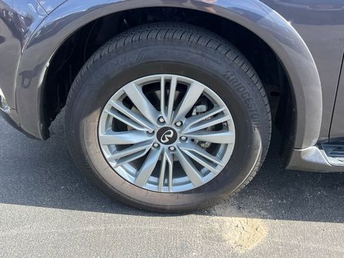 Used 2024 INFINITI QX80 Luxe AWD/4WD image 16