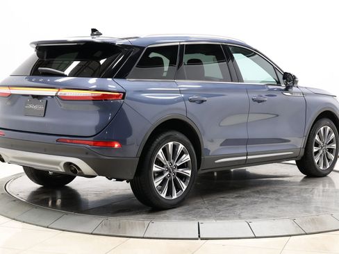 Used 2022 Lincoln Corsair Reserve w/ Elements Package image 4