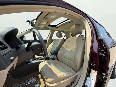 Used 2011 Ford Fusion SEL w/ 301A Rapid Spec Order Code image 19