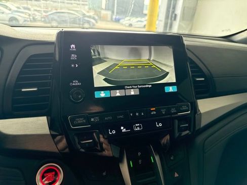 Used 2024 Honda Odyssey Sport image 19