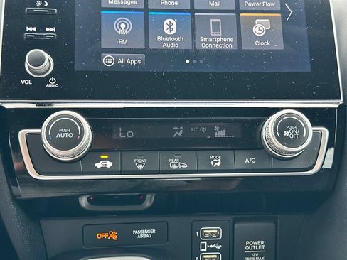 Used 2019 Honda Insight EX image 24