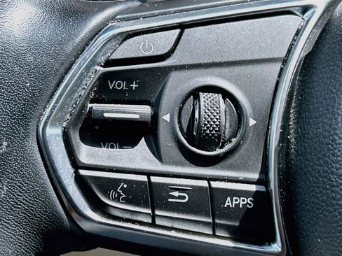 Used 2024 Acura RDX SH-AWD image 35