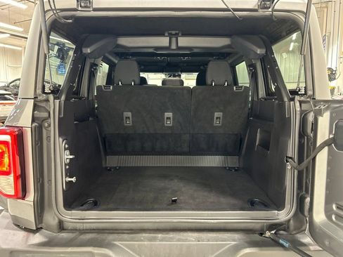 Certified 2022 Ford Bronco Big Bend w/ Sasquatch Package AWD/4WD image 28