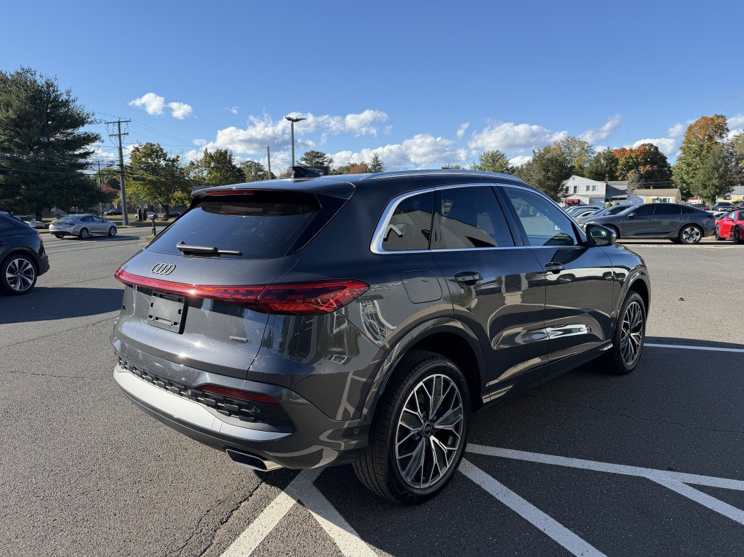 Used 2025 Audi Q5 Premium Plus AWD/4WD image 8