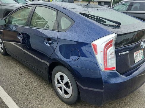 Used 2015 Toyota Prius Two FWD image 6