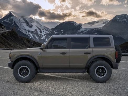 New 2026 Ford Bronco Outer Banks AWD/4WD image 3