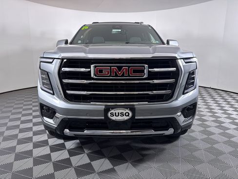 Used 2025 GMC Yukon Elevation w/ LPO, Get Active Package image 2