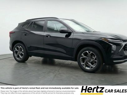 Used 2025 Chevrolet Trax LT