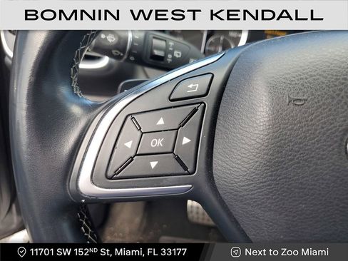 Used 2019 INFINITI QX30 Sport w/ Cargo Package image 28