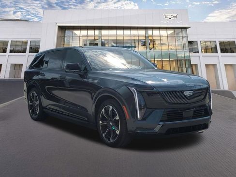 Used 2026 Cadillac Escalade IQ Sport 1 AWD/4WD image 3