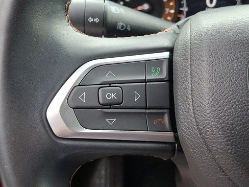 Used 2022 Jeep Compass Limited image 21