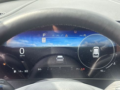 Certified 2025 Kia Sportage SX FWD image 10