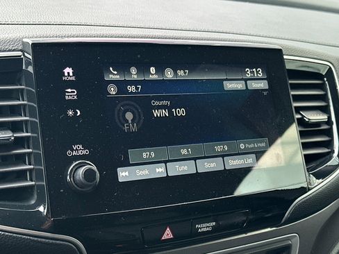 Used 2023 Honda Passport EX-L image 17