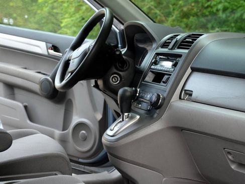 Used 2011 Honda CR-V LX image 10