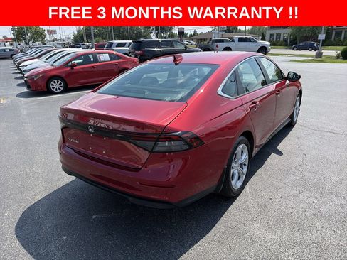 Used 2025 Honda Accord LX image 29