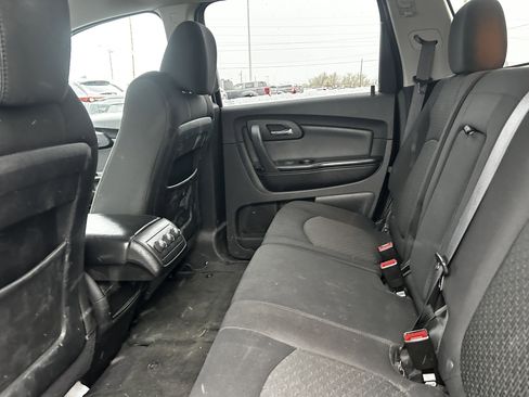 Used 2012 Chevrolet Traverse LT image 10