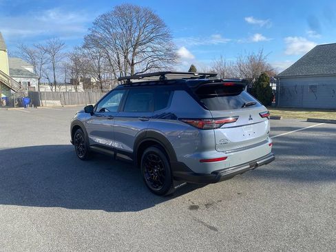 New 2026 Mitsubishi Outlander AWD image 8