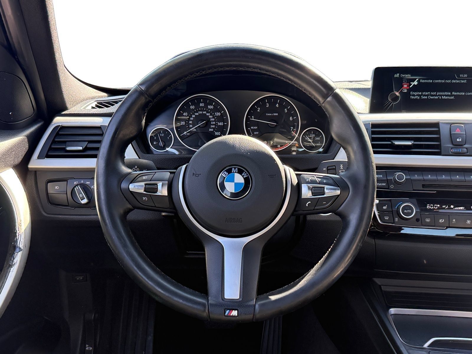 Used 2016 BMW 320i Sedan RWD image 12