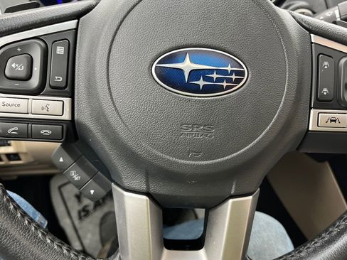 Used 2017 Subaru Outback 2.5i Limited image 15