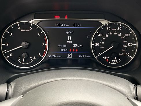 Used 2025 Nissan Altima 2.5 SV image 21