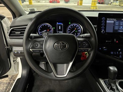 Used 2023 Toyota Camry LE FWD image 17