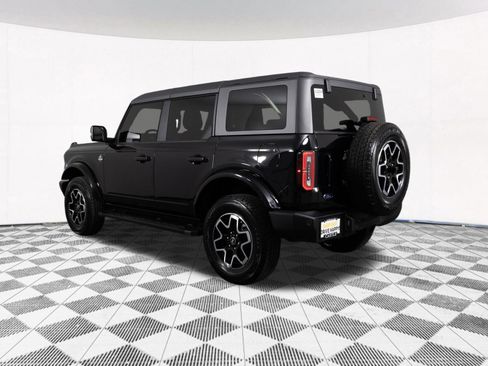 Used 2024 Ford Bronco Outer Banks AWD/4WD image 14