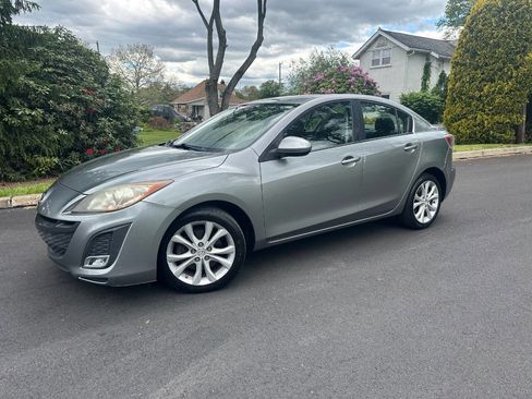 Used 2011 MAZDA MAZDA3 s Sport FWD image 4