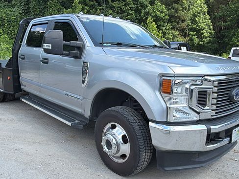 Used 2022 Ford F350 XL w/ STX Appearance Package AWD/4WD image 5