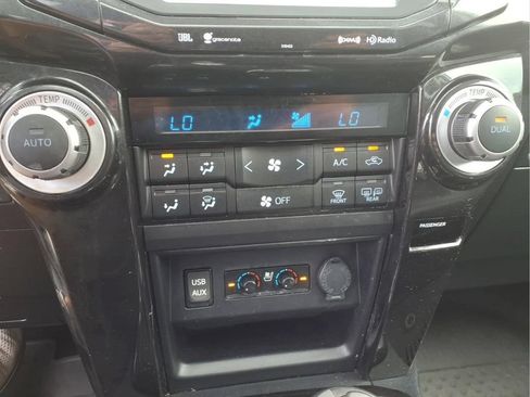 Used 2019 Toyota 4Runner Limited AWD/4WD image 12