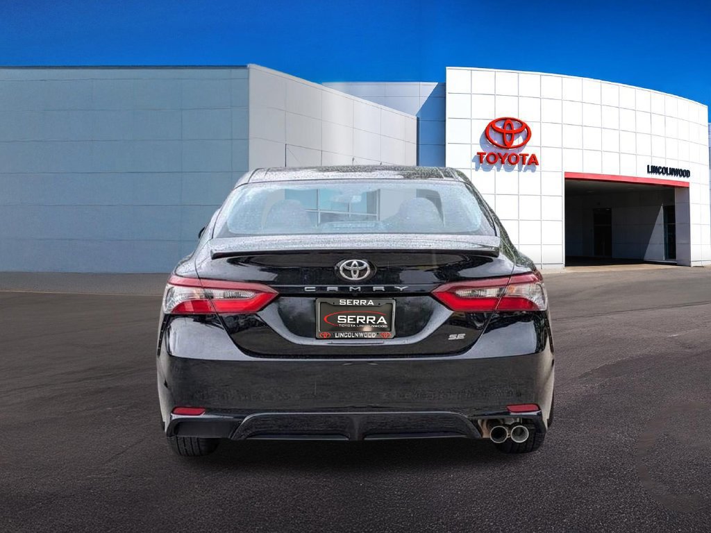 Used 2024 Toyota Camry SE FWD image 13