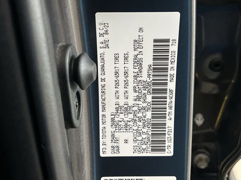 Used 2023 Toyota Tacoma TRD Sport AWD/4WD image 39