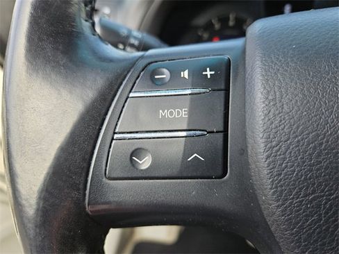 Used 2011 Lexus RX 350 2WD image 29