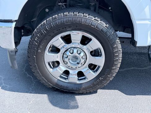 Used 2023 Ford F350 Lariat w/ Chrome Package AWD/4WD image 39