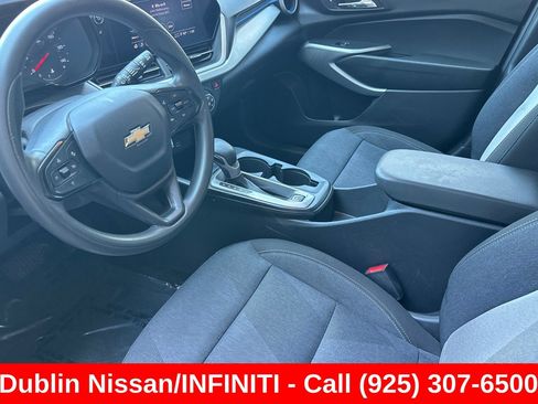 Used 2024 Chevrolet Trax LS w/ Driver Confidence Package FWD image 10