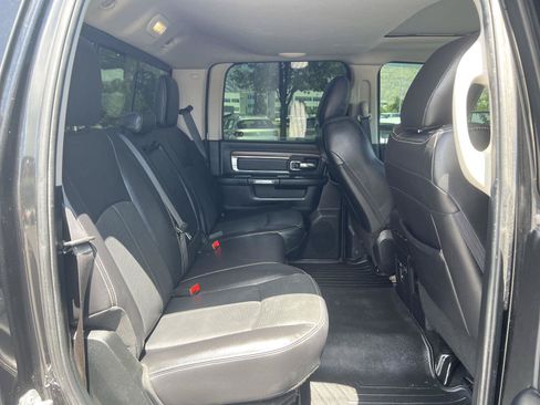 Used 2018 RAM 2500 Laramie w/ Sport Appearance Group AWD/4WD image 26