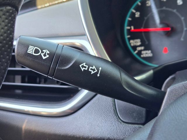 Used 2019 Chevrolet Equinox LS w/ LPO, Floor Liner Package AWD/4WD image 34